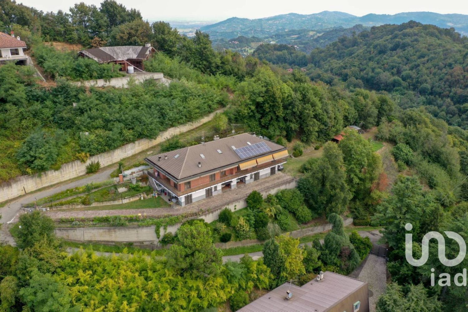 6 bedrooms Villa in Castiglione Torinese, Italy No. 319105