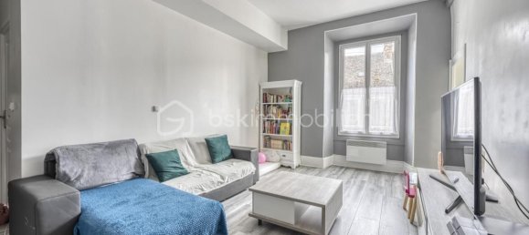 Apartamento de 2 dormitorios en Nangis, France No. 328592 2