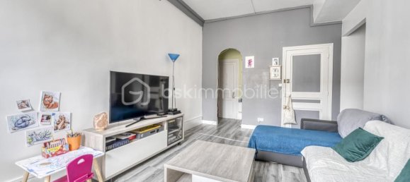 Apartamento de 2 dormitorios en Nangis, France No. 328592 3