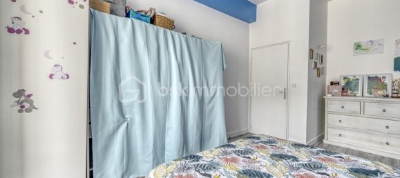 Apartamento de 2 dormitorios en Nangis, France No. 328592 5