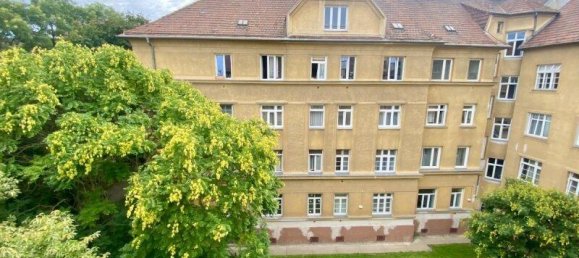 2 rooms Apartment in Simmering, Austria No. 218824 2