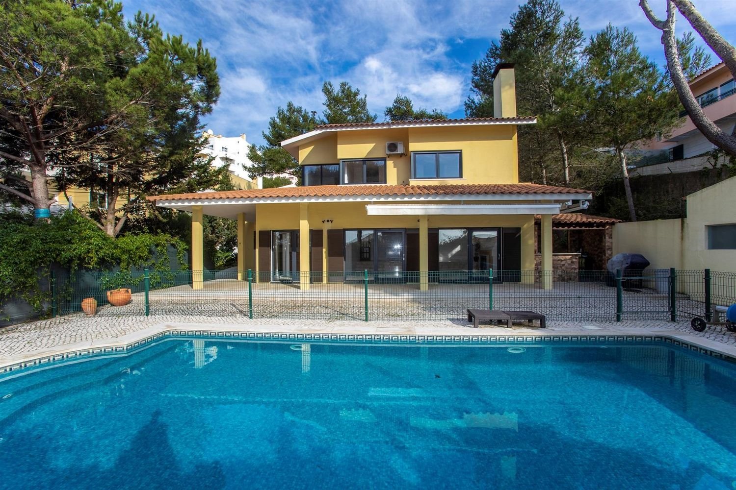 8 غرف نوم منزل في Cascais, Portugal رقم 119070