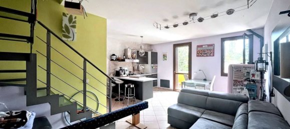 Apartamento de 3 dormitorios en San Prospero, Italy No. 327796 5