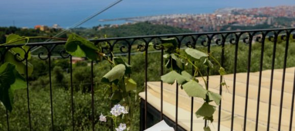 4 rooms Apartment in Lavagna, Italy No. 272385 12