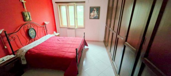 4-salle Appartement à Turin, Italy No. 161208 33