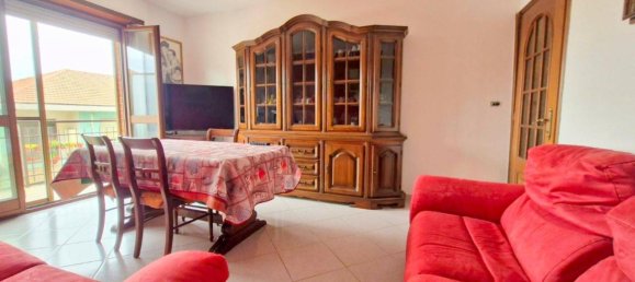 4-salle Appartement à Turin, Italy No. 161208 10