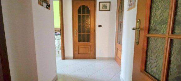 4-salle Appartement à Turin, Italy No. 161208 22