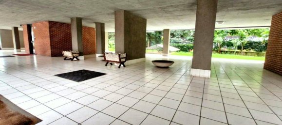 4-salle Appartement à Turin, Italy No. 161208 3