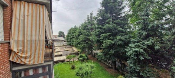 4-salle Appartement à Turin, Italy No. 161208 5