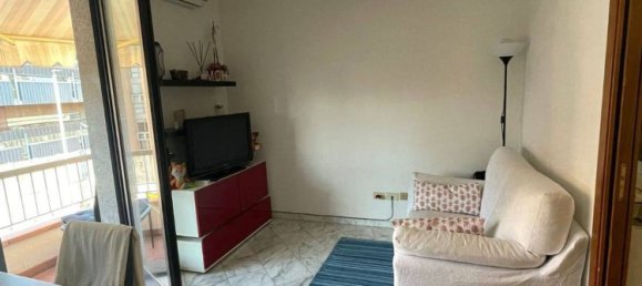 2 rooms Apartment in Florence, Italy No. 229691 2