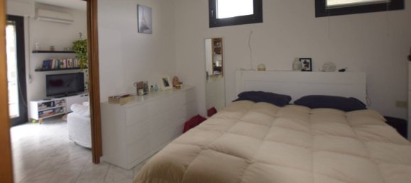 2 rooms Apartment in Florence, Italy No. 229691 16