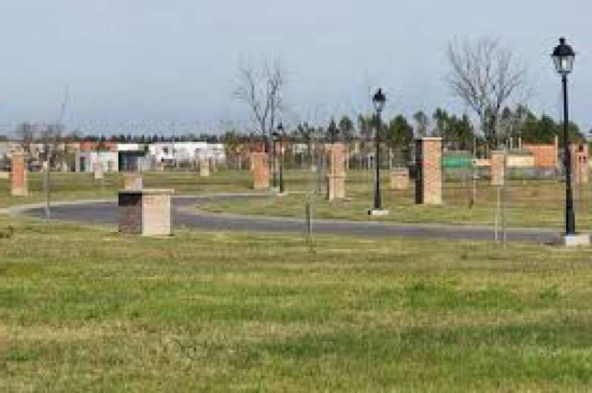  Land in Tigre, Argentina No. 114761