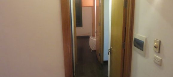 2 bedrooms Apartment in Hoan Kiem, Vietnam No. 4027 9