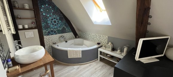 3 bedrooms House in Fondettes, France No. 90297 7