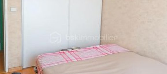 3 Schlafzimmer Haus in Neuilly-sur-Marne, France, Nr. 311880 8