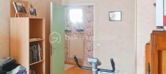 3 Schlafzimmer Haus in Neuilly-sur-Marne, France, Nr. 311880 10