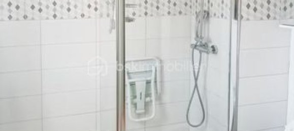 3 Schlafzimmer Haus in Neuilly-sur-Marne, France, Nr. 311880 6