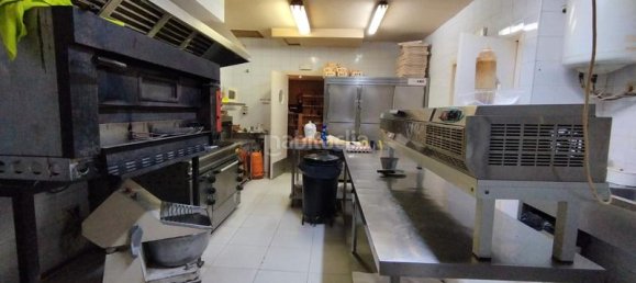 213m² Commercial property in Salobrena, Spain No. 140710 10