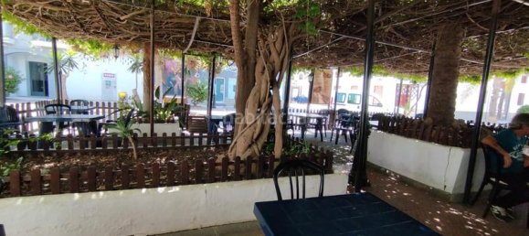 213m² Commercial property in Salobrena, Spain No. 140710 4