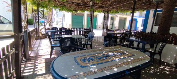 213m² Commercial property in Salobrena, Spain No. 140710 3