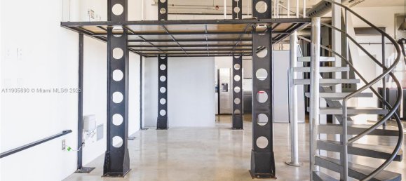 1 Schlafzimmer Gewerbliche Immobilien in Miami, USA, Nr. 614202 5