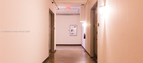 1 Schlafzimmer Gewerbliche Immobilien in Miami, USA, Nr. 614202 9