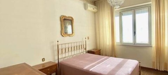 2 bedrooms Penthouse in Como, Italy No. 216038 10