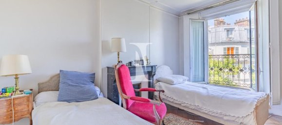 2 bedrooms Apartment in Paris, France No. 344554 3