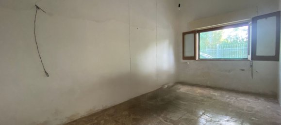 Villa T3 em Cutrofiano, Italy N.º 343036 9