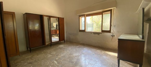 Villa T3 em Cutrofiano, Italy N.º 343036 7