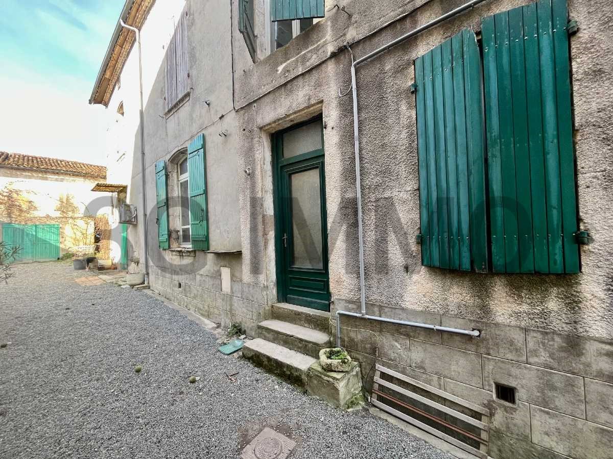 2 bedrooms Villa in Grignols, France No. 190185