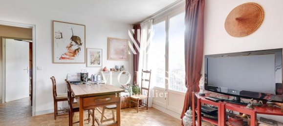 1 bedroom Apartment in Montreuil, France No. 187461 2