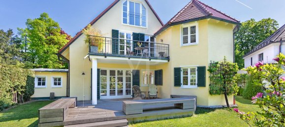 3 bedrooms Villa in Munich, Germany No. 284965 5