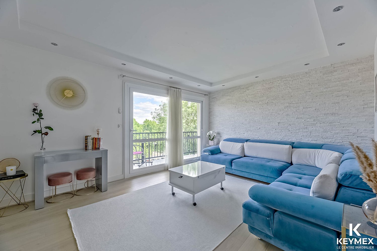 2 bedrooms Apartment in Eaubonne, France No. 350949