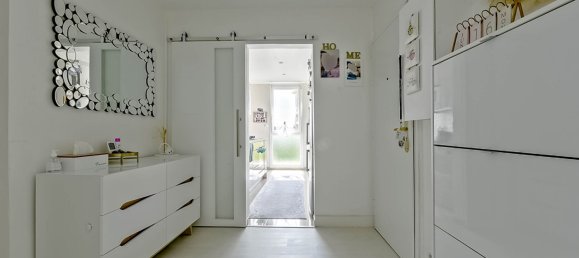 2 bedrooms Apartment in Eaubonne, France No. 350949 3