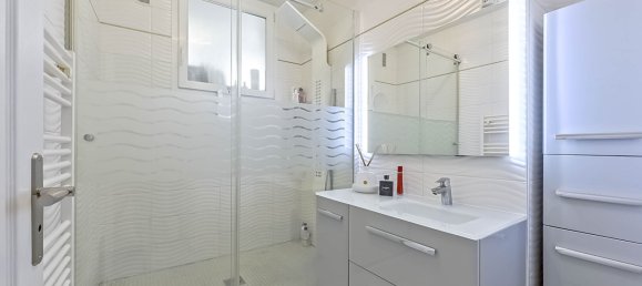 2 bedrooms Apartment in Eaubonne, France No. 350949 4