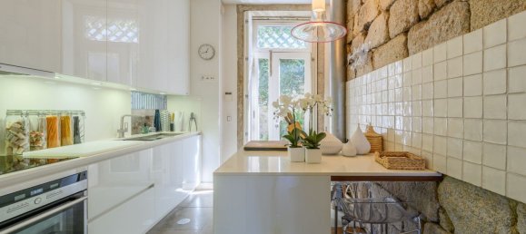 4 bedrooms House in Porto, Portugal No. 145785 10