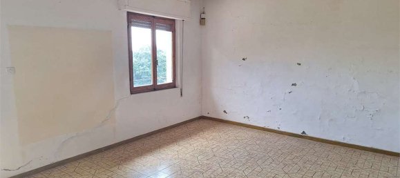 2 Schlafzimmer Haus in Marliana, Italy, Nr. 320504 20