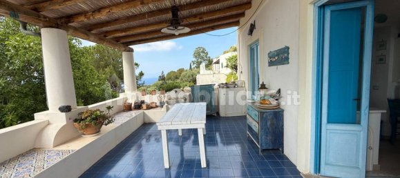 Вилла с 3 спальнями в Липари, Италия № 277303 5