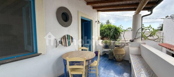 Вилла с 3 спальнями в Липари, Италия № 277303 32