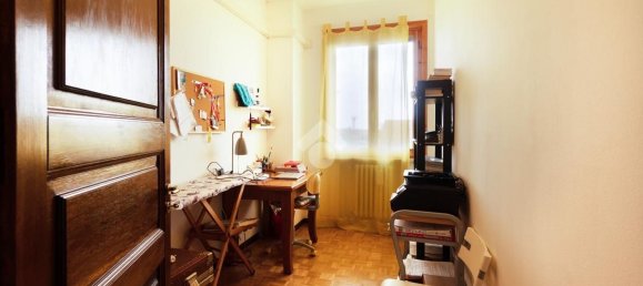 Casa de 4 dormitorios en Medesano, Italy No. 345997 14