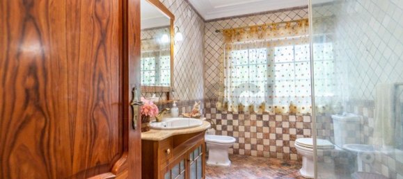 7 bedrooms House in Sesimbra, Portugal No. 91589 34