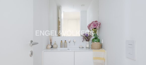 3 bedrooms Apartment in Lisbon, Portugal No. 93794 16