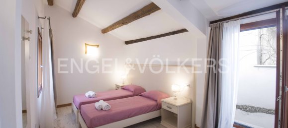 3 bedrooms Building in Venice, Italy No. 20313 9