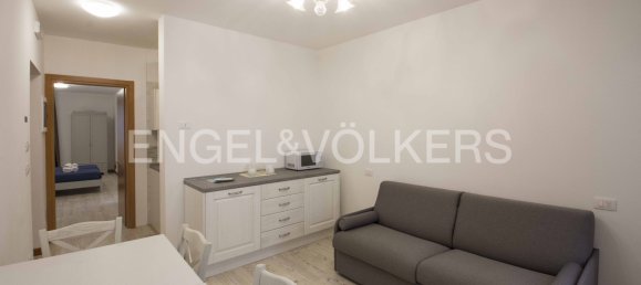 3 bedrooms Building in Venice, Italy No. 20313 4