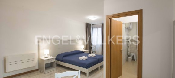 3 bedrooms Building in Venice, Italy No. 20313 7