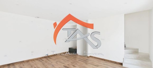 Дом с 3 спальнями в Сен-Шамон, Франция № 335083 3