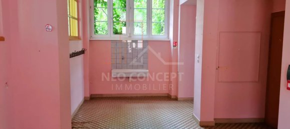 Edifício em Weitbruch, France 450 m² N.º 82343 12