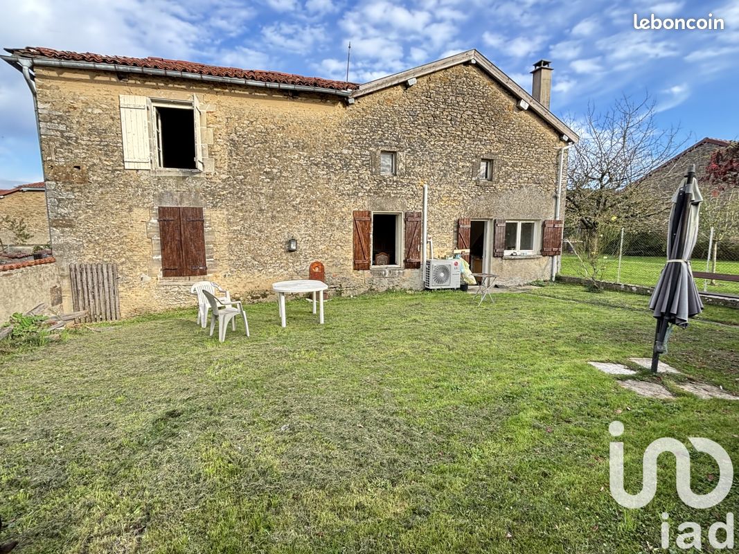 5 rooms House in Tremilly, France No. 215668