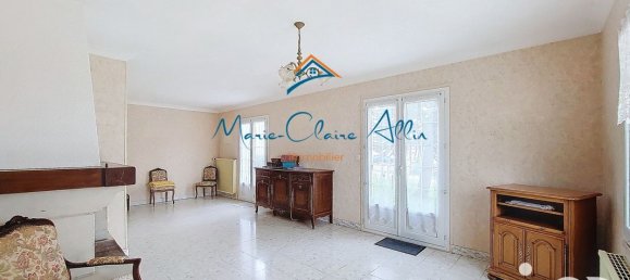 Casa de 2 dormitorios en Mer, France No. 49749 4